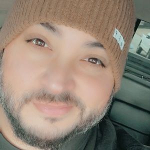 Meet your Posher, Victor